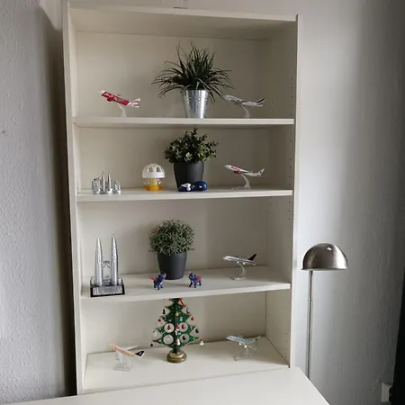 Private Bedroom Near Alexanderplatz In Sharing Accommodatie bij particulieren