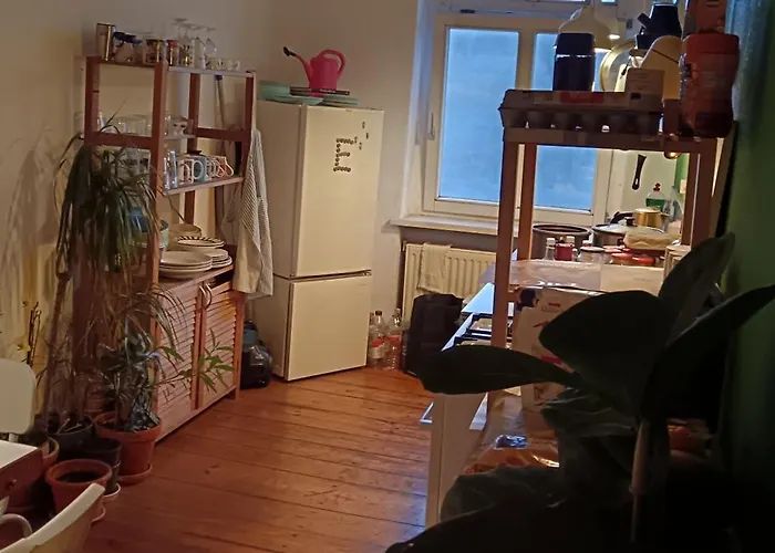 Private Bedroom Near Alexanderplatz In Sharing * Βερολίνο