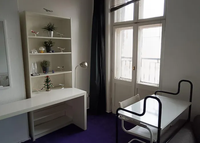 Private Bedroom Near Alexanderplatz In Sharing Berlín