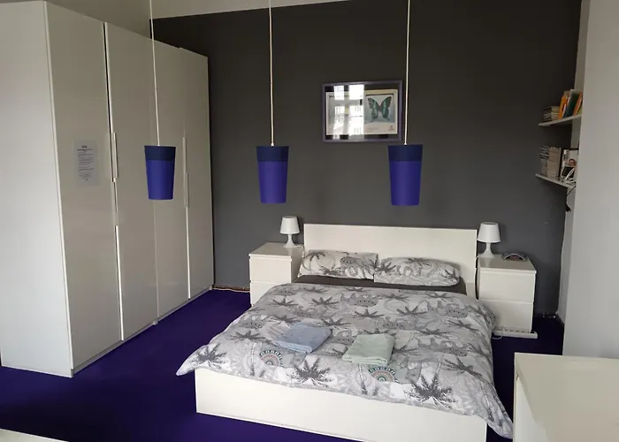 홈스테이 Private Bedroom Near Alexanderplatz In Sharing 베를린