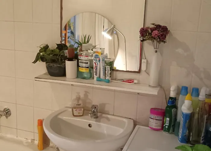 Private Bedroom Near Alexanderplatz In Sharing 홈스테이